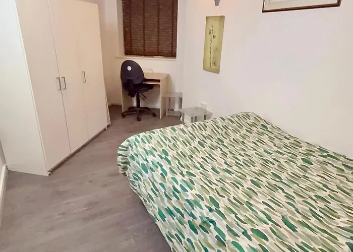 Homestay Park View Center